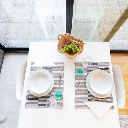Apartament Mono 80 Como