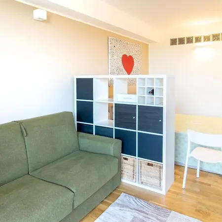 Mono 80 Apartment Como